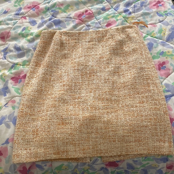 Valerie Stevens Printed Co-ord Tweed Skirt and Blazer Set - Picture 5 of 6